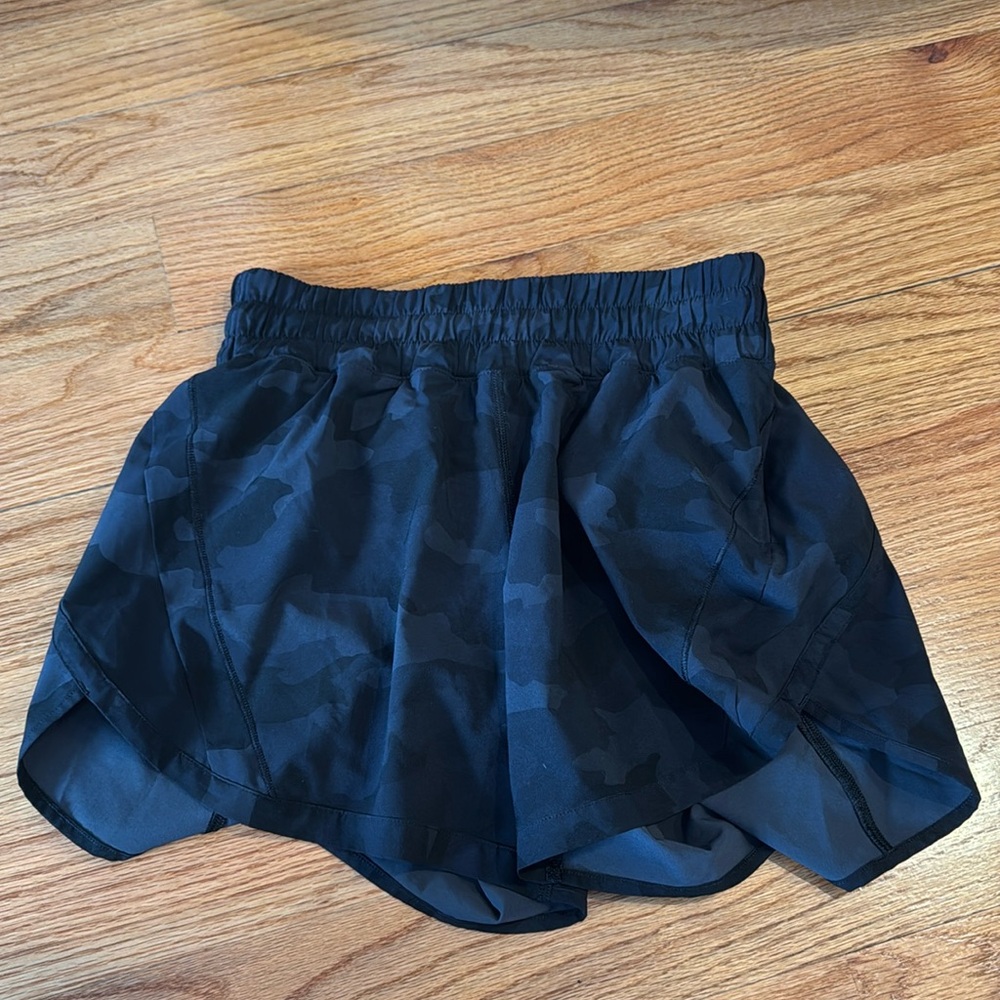 Lululemon women’s shorts